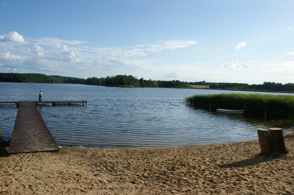 Villa Osrodek Wypoczynkowy Sielawa Chrzypsko Wielkie Esterno foto